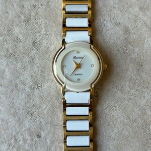 White Ronica ladies Quartz watch